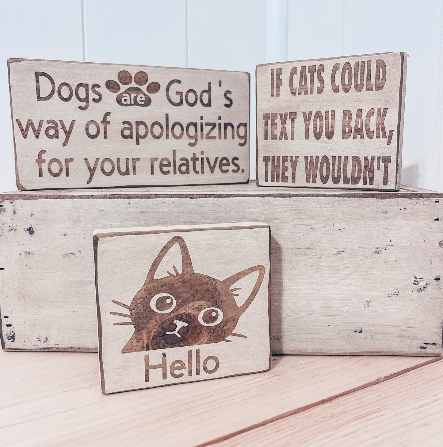 Pet signs